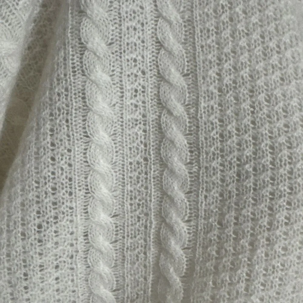 Naadam Super Luxe Cashmere Sweater L Cream V Neck NWT $358 Luxury Knit